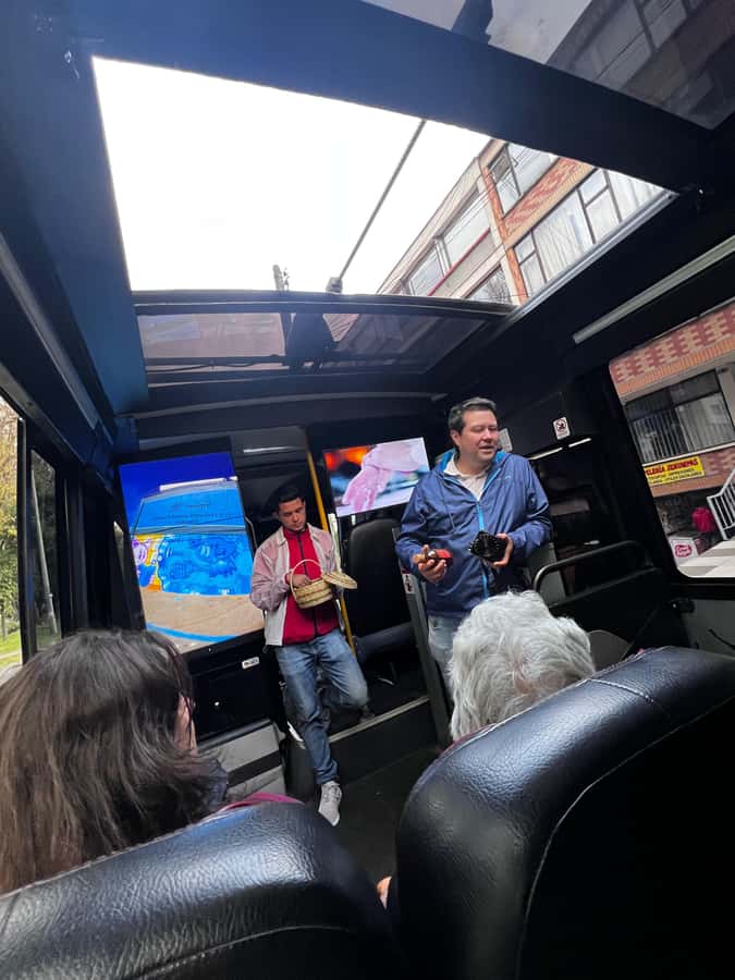 3-in-1 Panoramic city tour Bogotá-beyond the traditional - Tejo or bolirana play: the fun part, minus the confusion