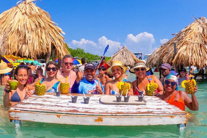 4 Rosario Islands Adventure with entrance to the oceanarium included - Stop 1: Bocachica panoramic start, the views you want early
