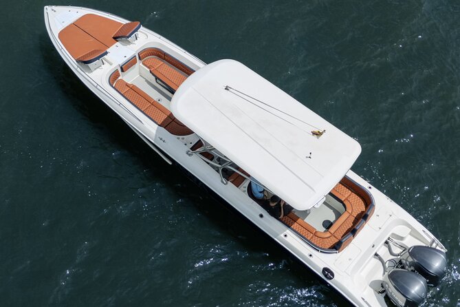 8-hour private tour in a luxurious and fast 41' AWA boat - Should you book this Cartagena speedboat?