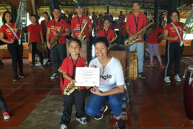 A day as a Caribbean artist - The Practical Music Class: How You Learn Without Feeling Put On the Spot