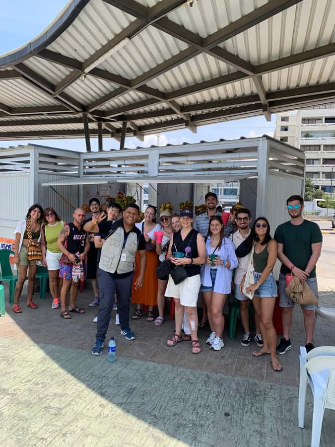 A Pearl In The Caribbean-walking tour in English - The juice stop and a fruit class you can taste
