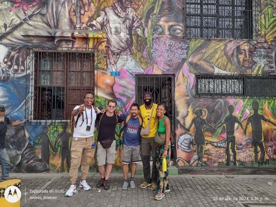 Afro Walking Tour. The colors of Cali. - Safety, comfort, and street-smart expectations