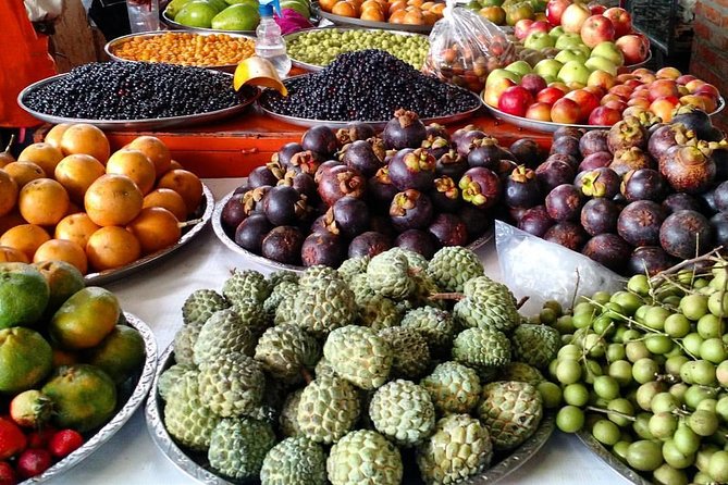 Alameda Market Food Tour - Galeria Alameda: Lulo, Lulada, and How People Build Fruit Plates