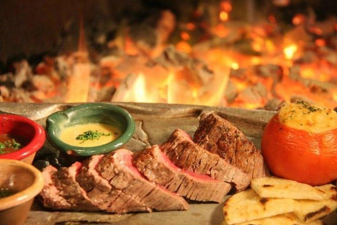 Andrés Carne de Res Chía: VIP Entry with Cover & Welcome Cocktail - Music, mood, and service: the experience that people rave about