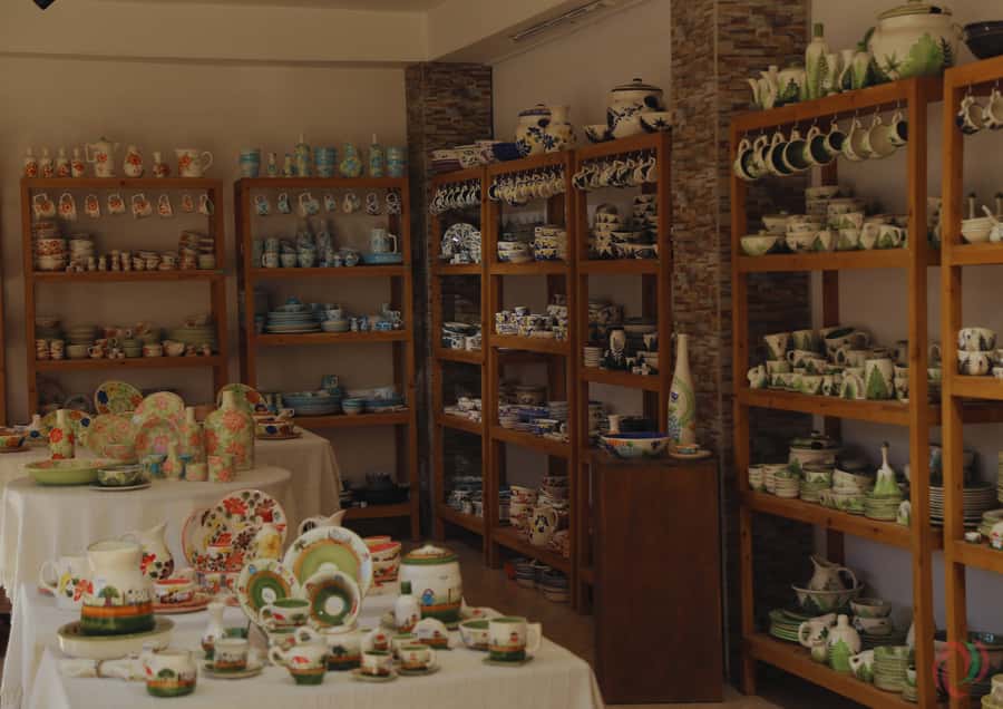 Antioquia’s Villages: El Retiro, La Ceja, and More - El Carmen de Viboral: pottery workshops and hand-decorated ceramics