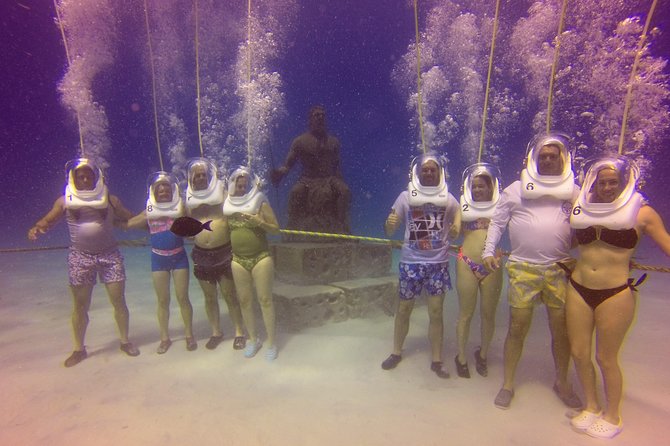 Aquanautas Helmet Diving in San Andres - Walking the ocean floor up to 25 minutes: Poseidon, fish feeding, and marine life