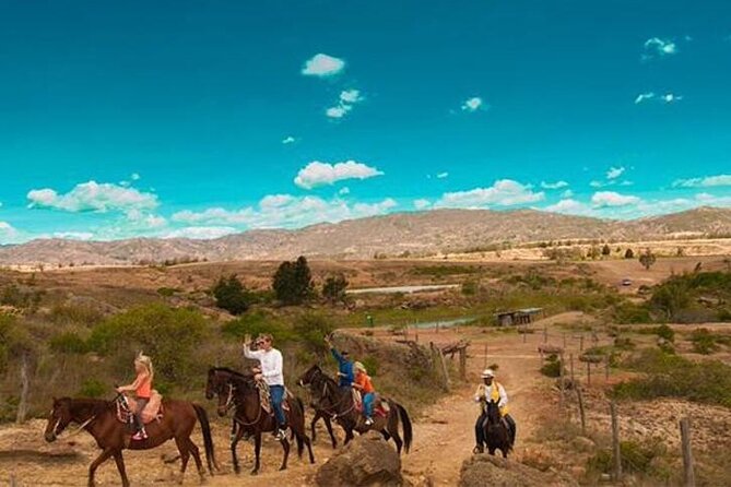 Aventura en Villa de Leyva: Experiencia privada de 2 días - Key Highlights to Know Before You Go