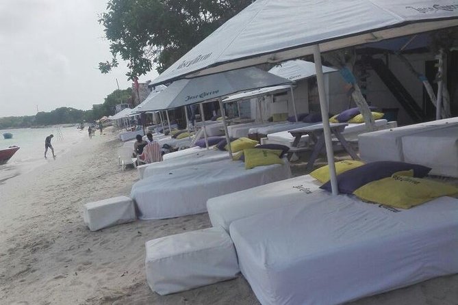 Banana Beach on the white beach of Baru - Banana Beach on Baru: why this beach club day feels easier