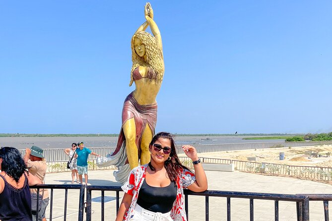 Barranquilla + Puerto Colombia city tour - From meeting point to the coast: the early stops that set the tone