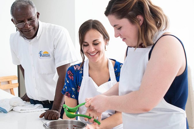 Bazurto Popular Market and Cooking Classes - Lunch: what you’ll eat, and why it’s part of the lesson
