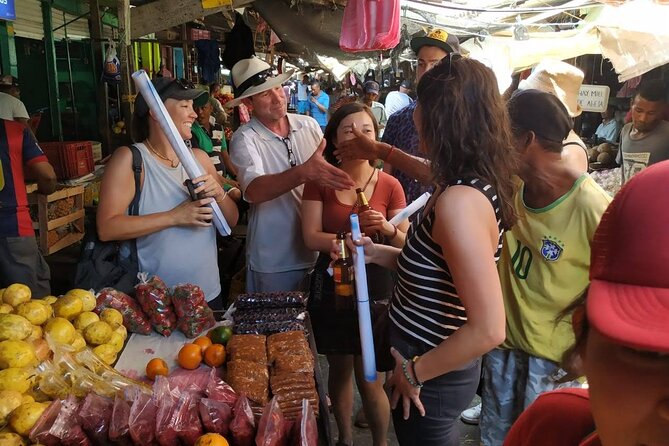 Bazurto Public Market - From Éxito San Diego to the stalls by public transportation