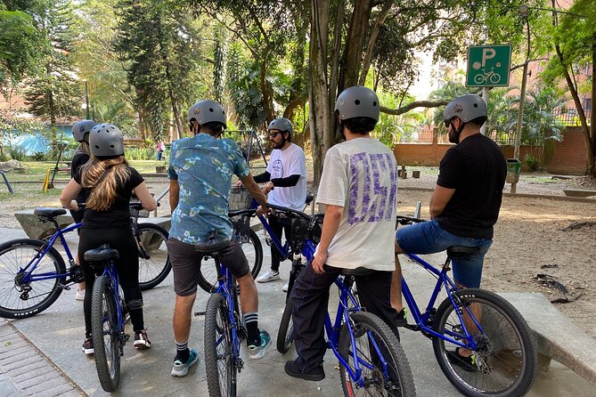 Bike City Tour Medellin With Snack and Organic Coffee - Why biking Medellín is the fastest way to get oriented