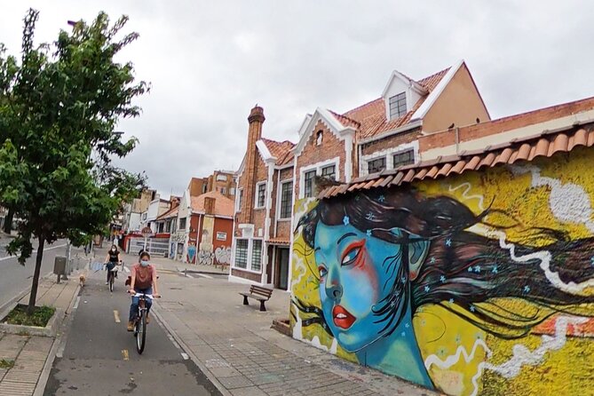 Bike Tour in Bogota - Stop 1: Iglesia Nuestra Señora de Lourdes in Gothic style