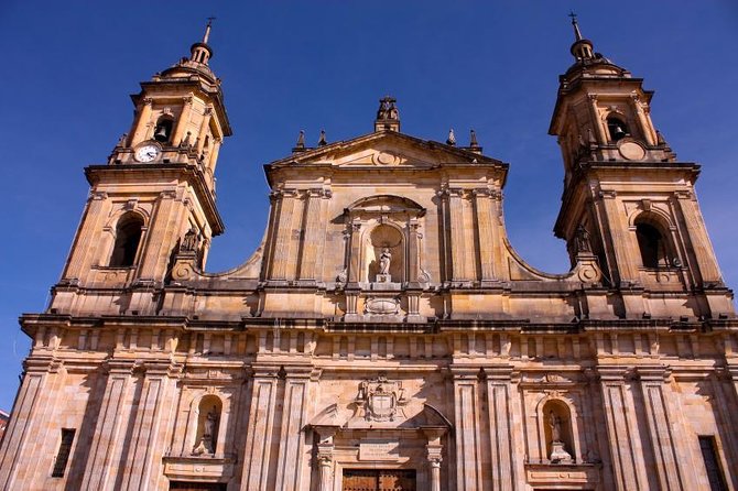 Bike Tour in Bogota Historical Sites and Fruit Market - Key highlights at a glance