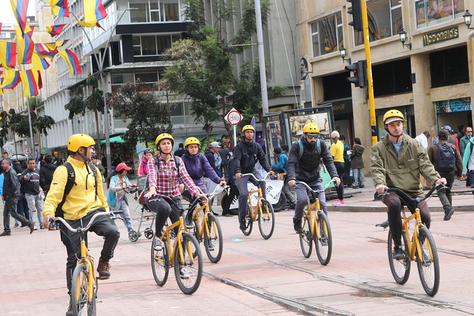 Bike Tour in La Candelaria Bogotá - Price and value for a 3.5-hour La Candelaria orientation