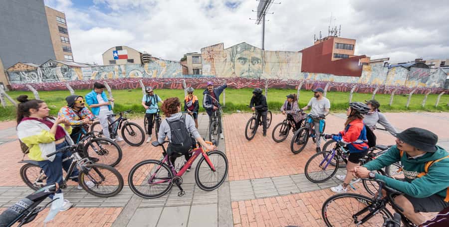 Biking in Full Color: Urban Art Bike Tour - Where the tour starts at La Candelaria’s big red wall