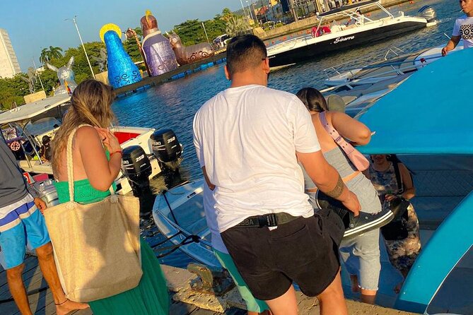 Boat Party in the Bay of Cartagena with Open Bar - Logistics that can make or break the night