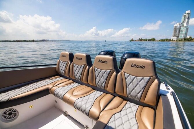 Boat Rental In Cartagena For 8 People - Family-Friendly vs Party Energy: How to Choose the Right Stops