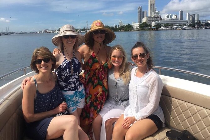 Boat Rental In Cartagena For 8 People - Rosario Islands Anchorages: Isla Grande, Agua Azul, Cholón, Barú, and Tierra Bomba