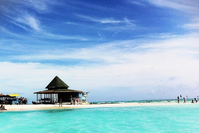 Boat Tour to Johnny Cay & Aquarium in San Andres Island - A 5-Hour Island Hop That Feels Like Real San Andres