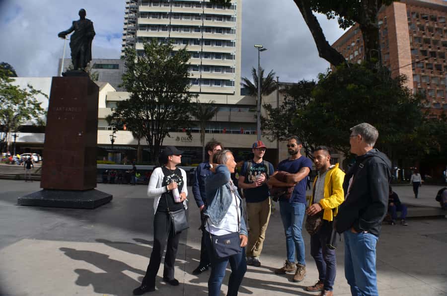 Bogotá: 3-Hour Private Tour of La Candelaria - Coffee tasting and brewing with an expert