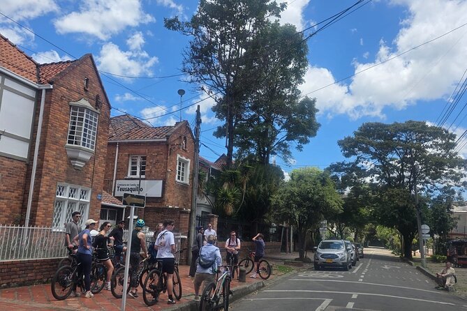 Bogotá Bike Tour - La Merced’s English-Style Streets and the Quiet Teusaquillo Feel