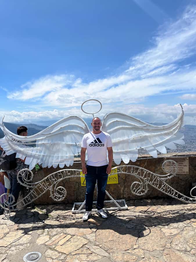BOGOTA: City Tour, Monserrate, Gold Museum, Botero Museum, Plaza Bolívar - Gold Museum entry: pre-Hispanic Colombia in a focused visit