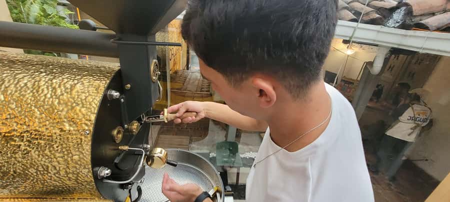 Bogota: Coffee Tasting, Roasting, Filtration & Espresso Tour - Tips for a Smooth Session, What to Bring and What to Avoid
