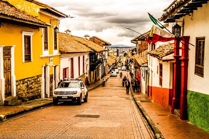 Bogotá Full Day City Tour. (8 Hrs.) - An 8-hour mix of markets, museums, and a big-city viewpoint