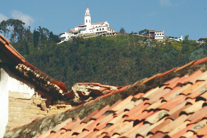 Bogotá Full Day City Tour. (8 Hrs.) - La Candelaria and its museum pair: Gold, Botero, and old Bogotá
