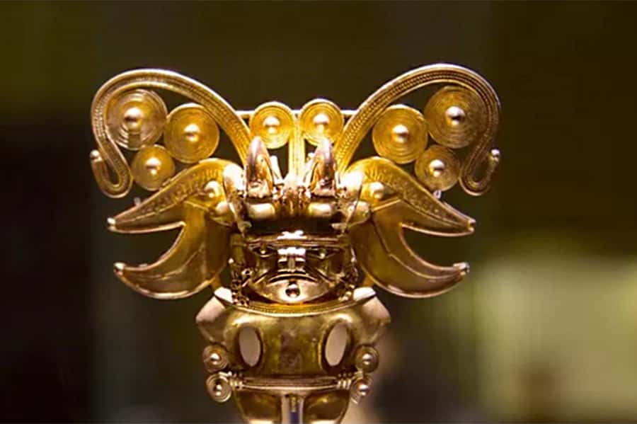 Bogota: Gold Museum and Monserrate Private Half-Day Tour - Monserrate Peak: Views, Lines, and a Sanctuary Moment