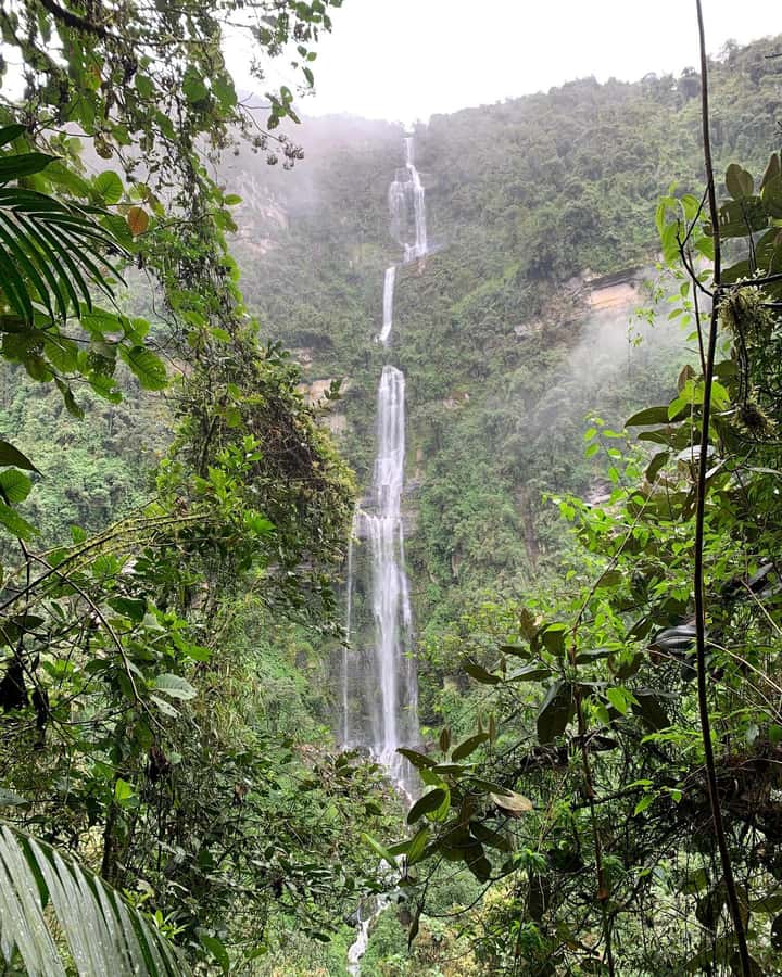Bogota: Hike to La Chorrera Waterfall, El Chiflón and Guadalupe Hill - Should you book this tour?