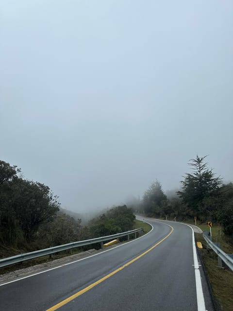Bogota: Hike to La Chorrera Waterfall, El Chiflón and Guadalupe Hill - Pace, comfort, and what to pack (so you enjoy the hike)