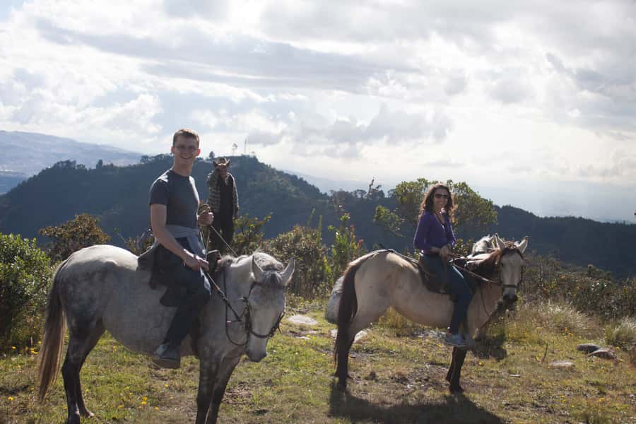 Bogota: Horseback Riding Tour - The hour-long ride through multiple Andean zones