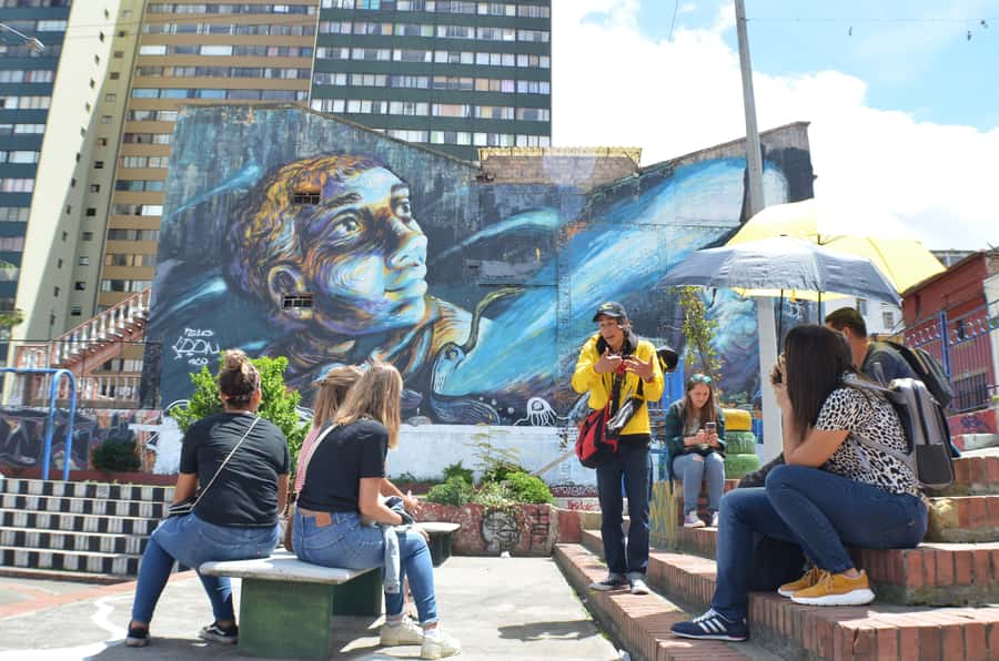 Bogotá: La Candelaria Graffiti & Urban Art Guided Tour - La Candelaria murals: the names behind the walls