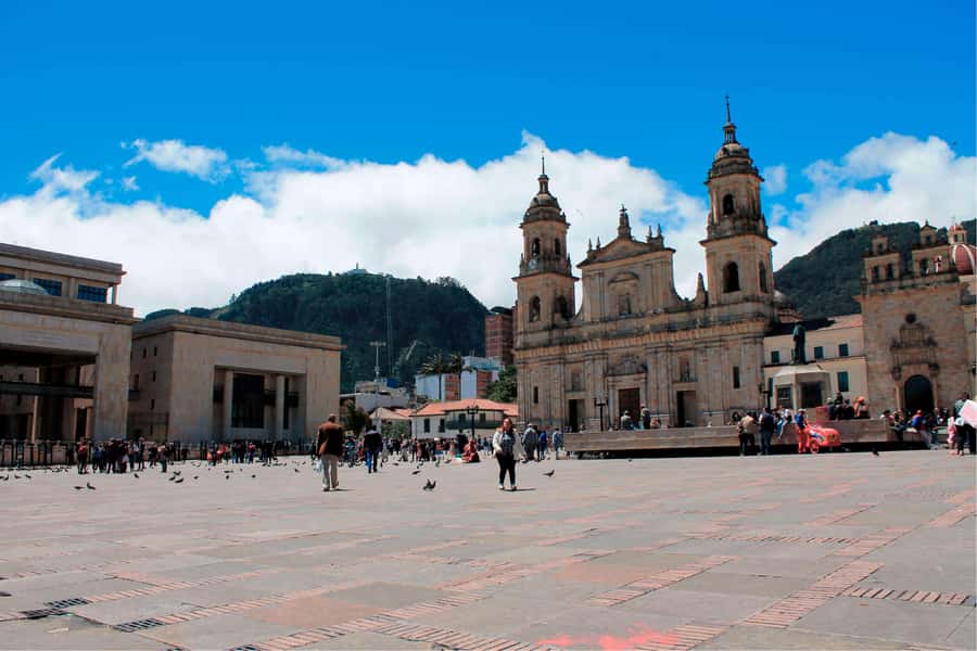 Bogota: La Candelaria Highlights Walking Tour - Who this walking tour is perfect for