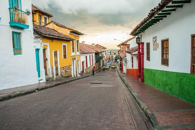 Bogotá Layover: Private 4-6 Hour Flexible City Tour - Pickup at El Dorado, plus the one-hour immigration buffer