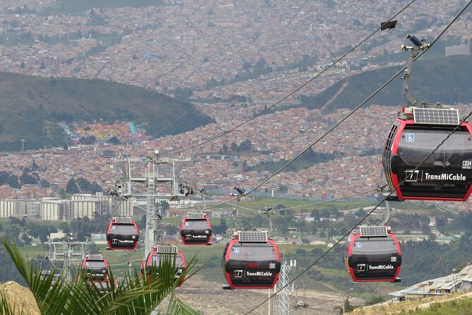 Bogota: Panoramic tour with Sky-High Picnic &Certified Tour Guide - Key highlights you will care about