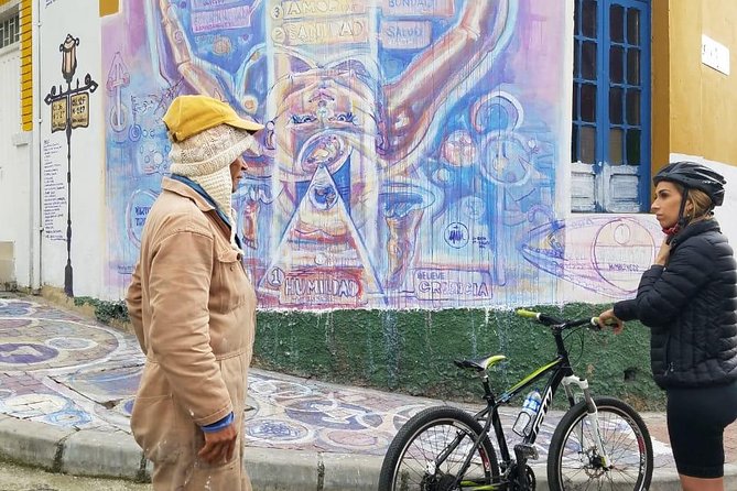 Bogotá Private Bike Tour (5. Hrs.) - Hotel pickup and safety setup that keeps the tour calm