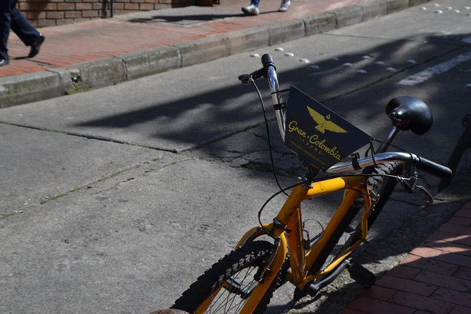 Bogotá Private Bike Tour with Transportation - Parkway paths near Teusaquillo, and the crossing that frames the day