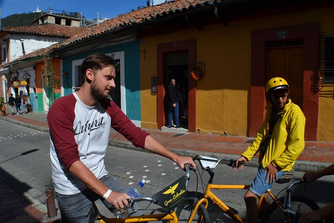 Bogotá Private Bike Tour with Transportation - Back to La Candelaria, then home: how the timing feels in real life