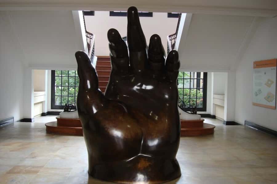 Bogotá: Private City Tour, Monserrate, Emerald and Botero - Pace, comfort, and who this tour suits best