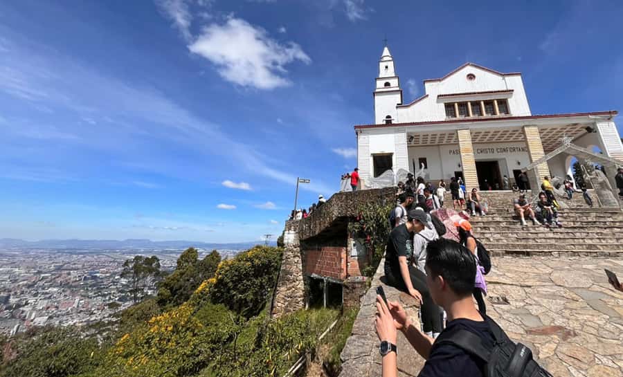 Bogota: Private Tour to Monserrate and Guadalupe - Why Monserrate and Guadalupe belong in your Bogota plan