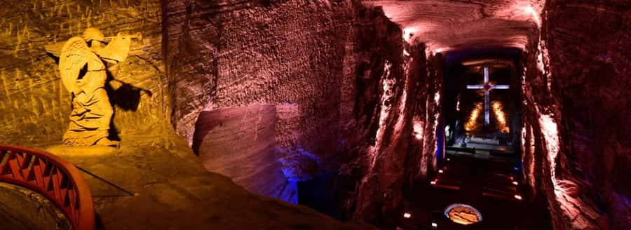 Bogotá: Salt Cathedral and Andrés Carne de res tour! - Hilltop Views You Can’t Get from Inside the Mine