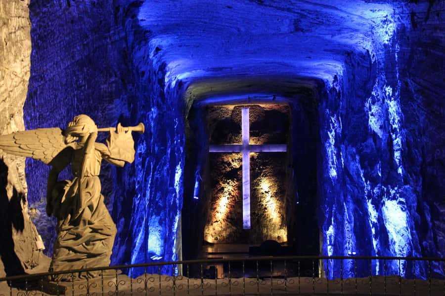 Bogota: Salt Cathedral of Zipaquira Private daily Trip - Why the Salt Cathedral of Zipaquirá hits different