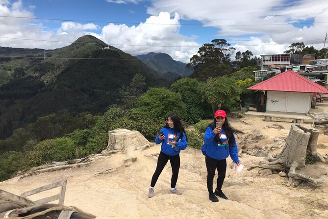 Bogotá Tour: Monserrate, Food, City Walk & Botero Museum - Chorro del Quevedo and Plaza de Bolívar: oldest streets, chicha, and the pigeons