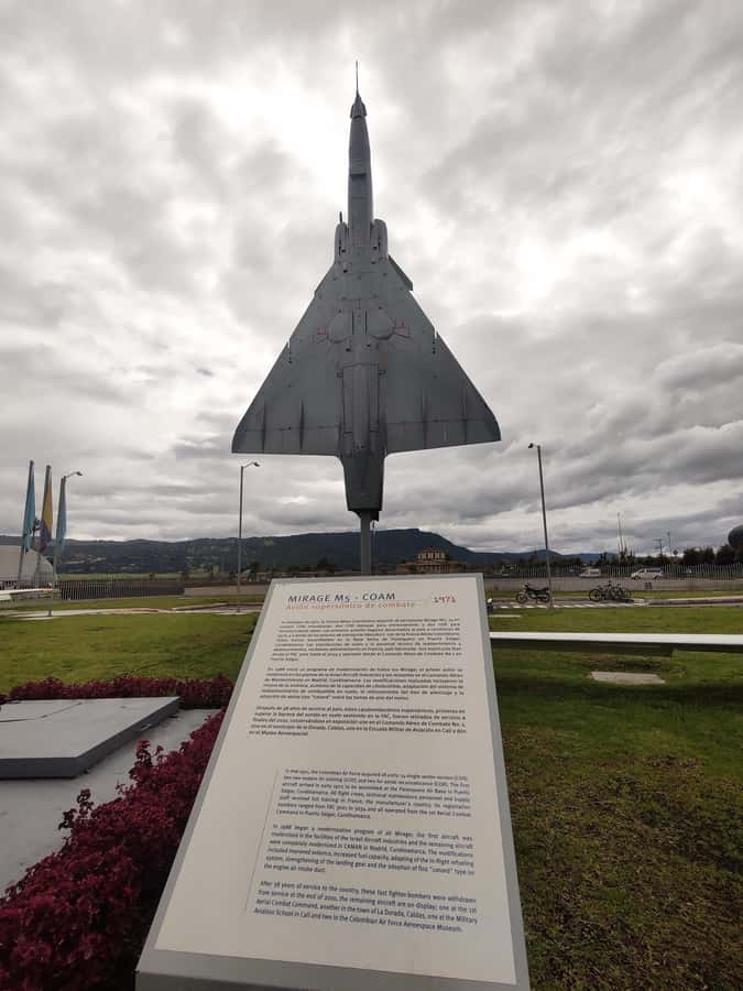 BOGOTA: Tour of Jaime Duque Park, Zoo, and Aerospace Museum - Who this tour suits best, and who should think twice