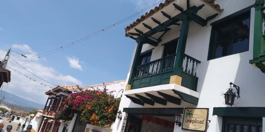 Bogotá: Villa de Leyva Full-Day Tour with Meals - Lunch and downtime: how to use your free time wisely