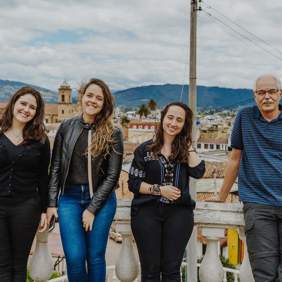 Bogota: Zipaquirá Salt Cathedral and Lake Guatavita Day Tour - Guatavita Town Stop: Shopping Time That Can Actually Be Useful