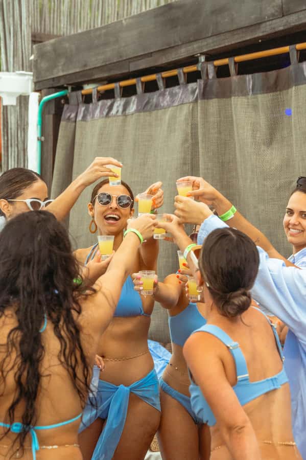 BORA BORA AREA CLUB - First look: a beach club day pass that works like a mini vacation